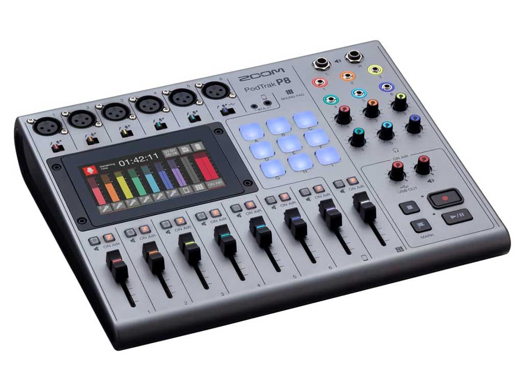 zoom-podtrak-p8 zoom podtrack p8 audio interface podcast